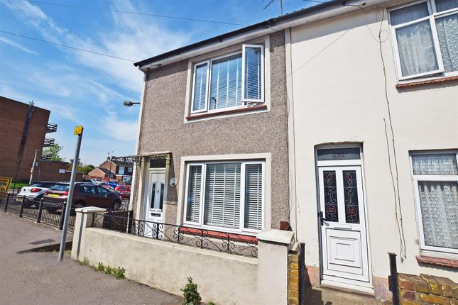 Station Road, Rainham, Gillingham 2 bed terraced house for sale
