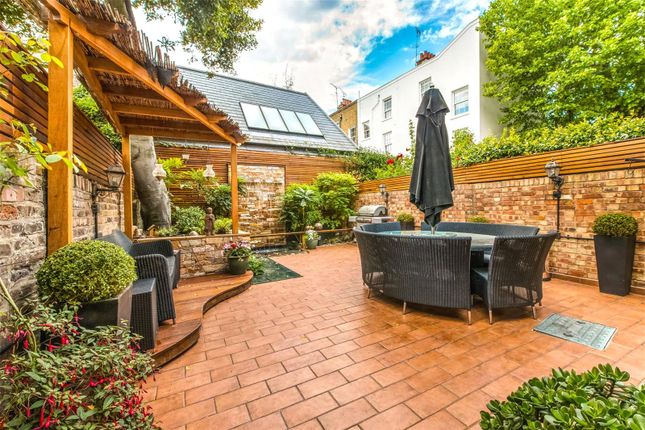 4 bedroom terraced house for sale
