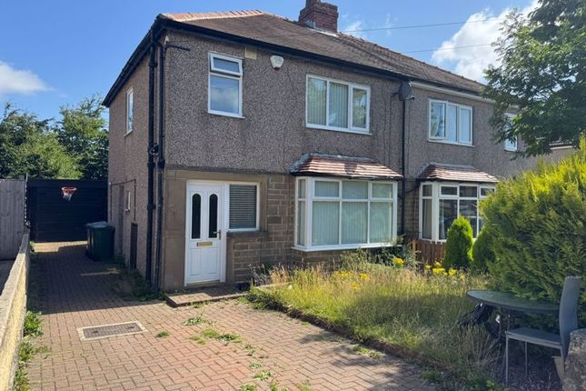 Burniston Drive, Huddersfield 3 bed semi