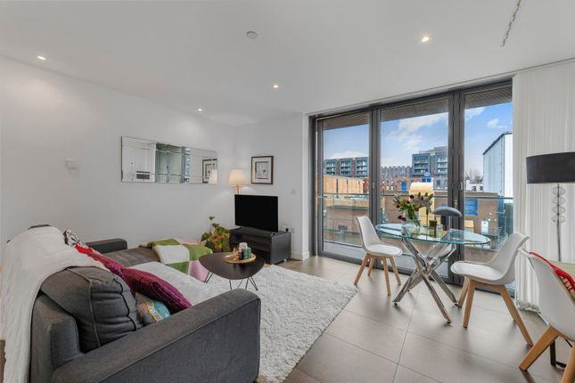 Book House, 261a City Road... 1 bed flat for sale