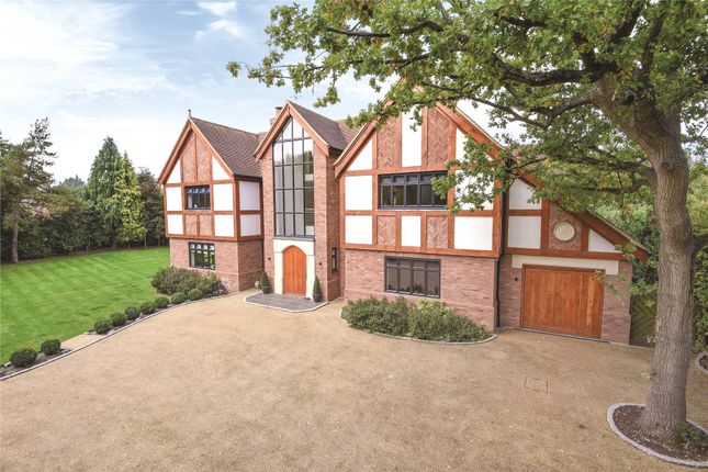 6 bedroom detached house for sale