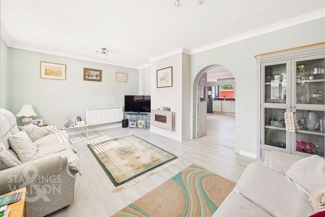 Pack Lane, Lingwood, Norwich 2 bed detached bungalow for sale