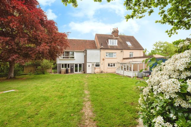 4 bedroom semi-detached house for sale