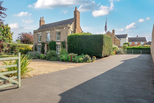 London Road, Sandy SG19 4 bed house for sale