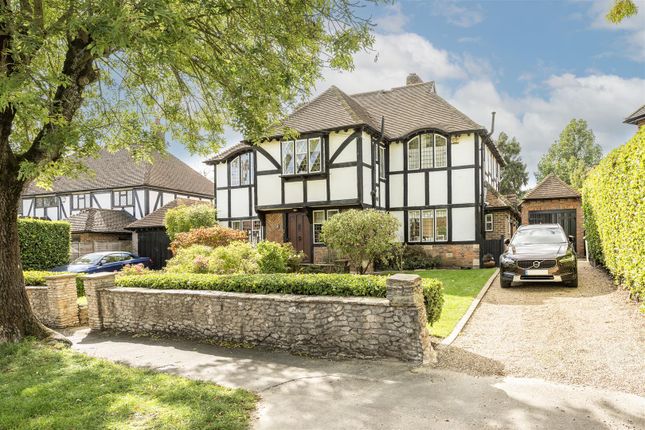 Lyndhurst Drive, Harpenden 4 bed detached house for sale