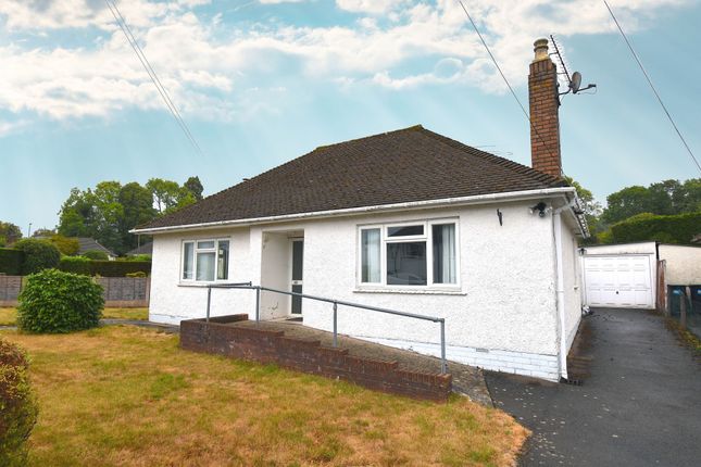 Holywell Crescent, Abergavenny, NP7 2 bed detached bungalow for sale
