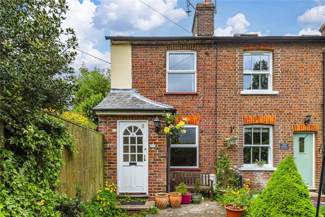 2 bed end terrace house