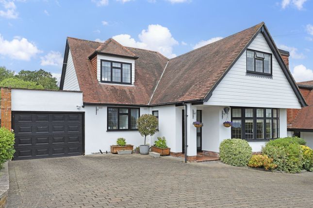 Stradbroke Grove, Buckhurst Hill, IG9 4 bed detached house for sale