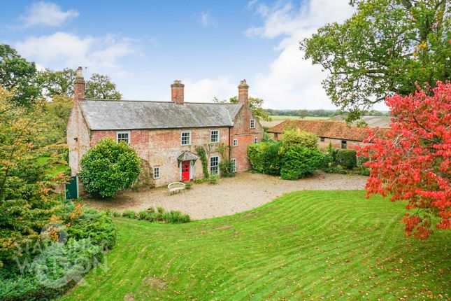 6 bedroom farm house for sale