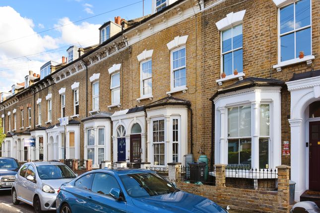 Brenthouse Road, London E9 5 bed terraced house for sale