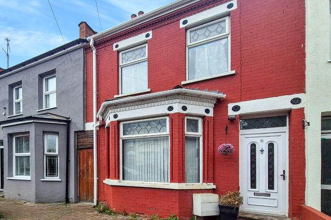 Avondale Road, Luton, Bedfordshire... 5 bed terraced house for sale