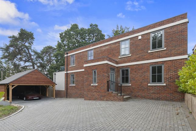 Tekels Park, Camberley GU15 4 bed detached house for sale