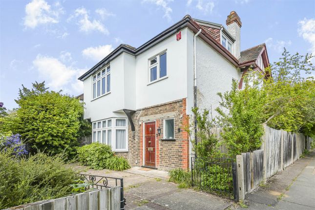 Grand Drive, Raynes Park SW20 4 bed detached house for sale