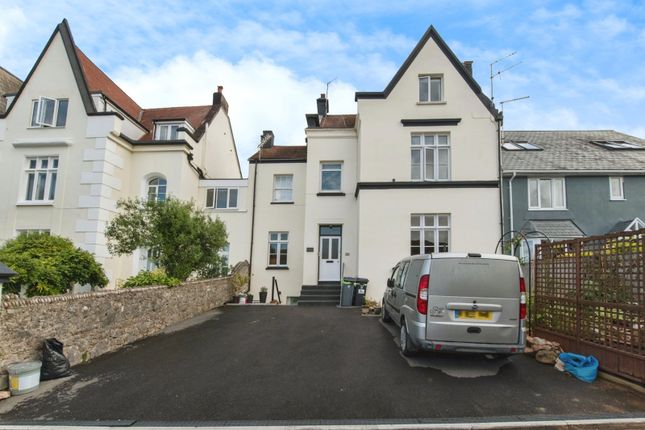 5 bedroom maisonette for sale