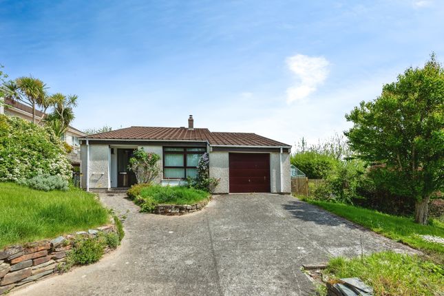 4 bed detached house