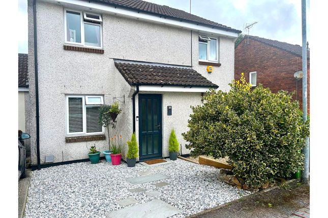 3 bed semi-detached house