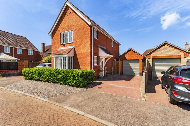 Keel Close, Carlton Colville 3 bed detached house for sale