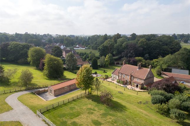 North End, Bishop Burton, Beverley, HU17 6 bed detached house for sale