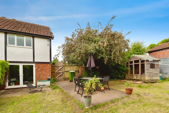 2 bedroom end of terrace house for sale
