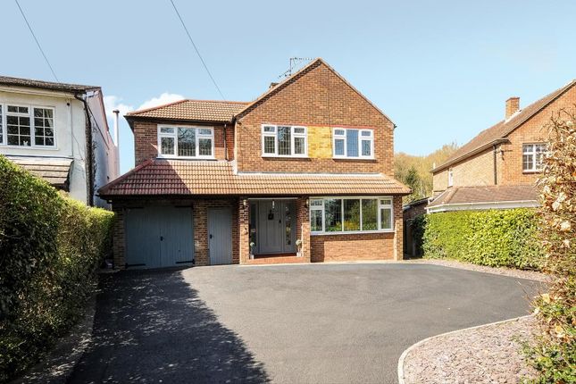 5 bed detached house