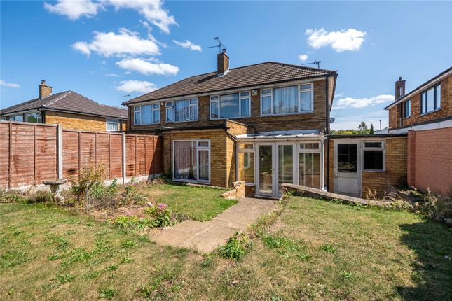 Goldstone Crescent, Dunstable LU5 3 bed semi