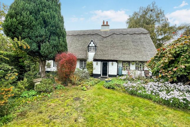 West Hall Road, Mundford IP26 4 bed cottage for sale