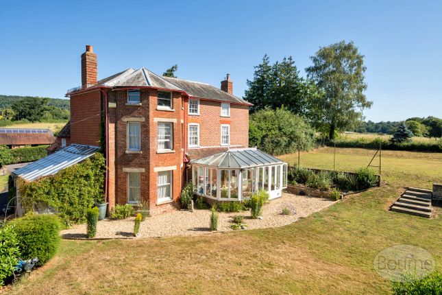 Stroud, Petersfield, Hampshire, GU32 6 bed detached house for sale