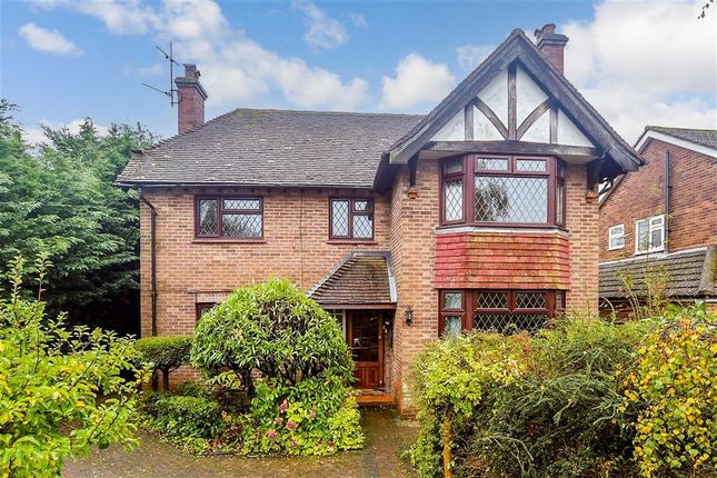 4 bed detached house
