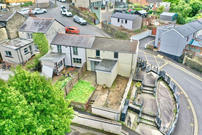 Hafod Fan Terrace, Six Bells, NP13 2 bed end of terrace house for sale