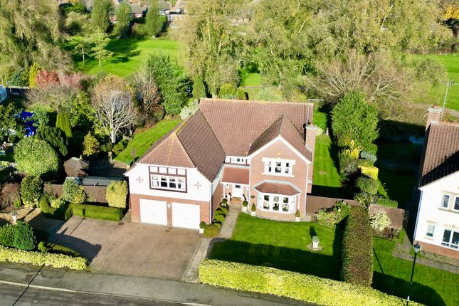 Belfry Lane, Collingtree, NN4 0PB 5 bed detached house for sale