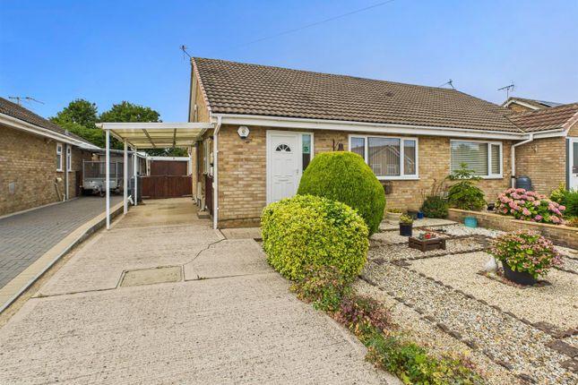 Fleming Close, Longlevens, Gloucester 2 bed semi