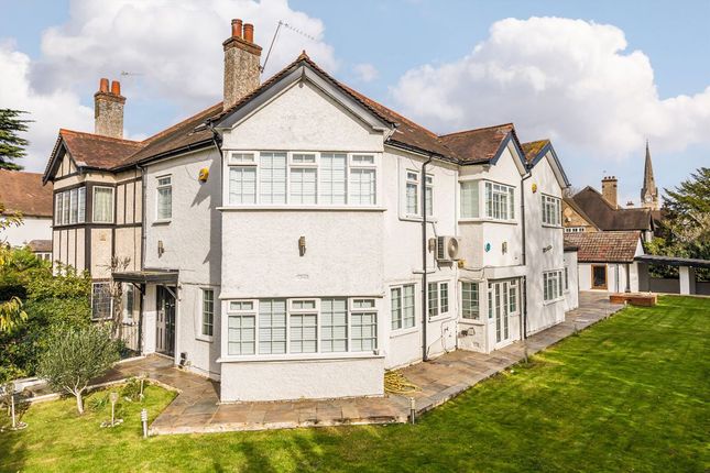 Thornbury Road, Isleworth TW7 5 bed semi