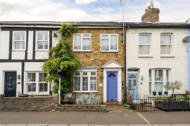 Tudor Road, Hampton TW12 3 bed house for sale