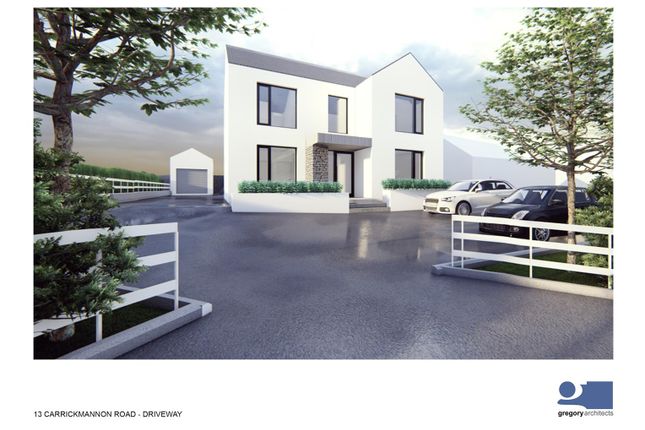 4 bed detached house