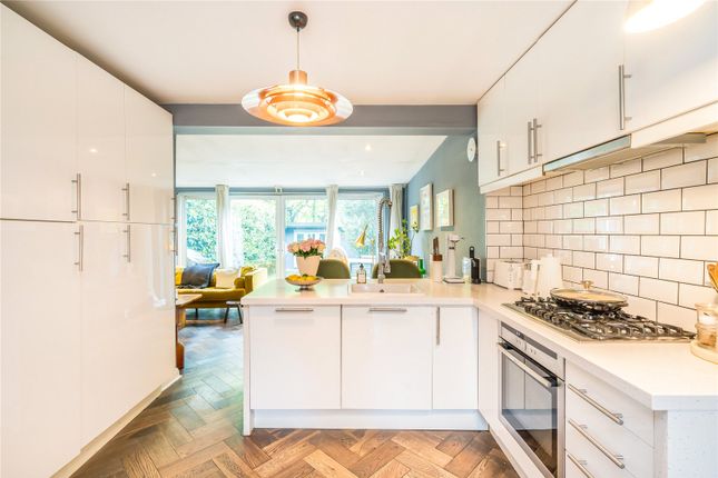 London SW13 3 bed terraced house for sale