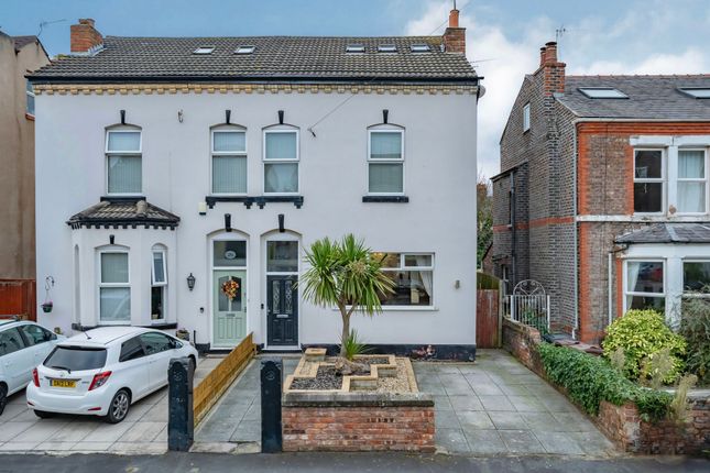 4 bedroom semi-detached house for sale
