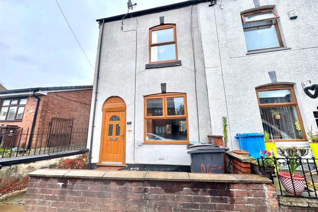 Pole Lane, Failsworth, Manchester 2 bed end of terrace house for sale