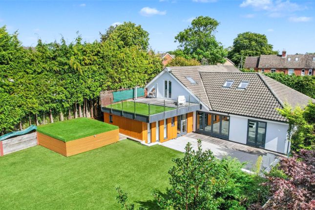 Liphook Road, Lindford, Hampshire, GU35 5 bed bungalow for sale