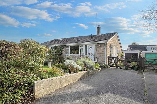 2 bedroom semi-detached bungalow for sale