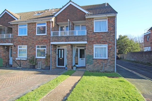 Grassington Road, Eastbourne, BN20 7BP 3 bed end of terrace house for sale