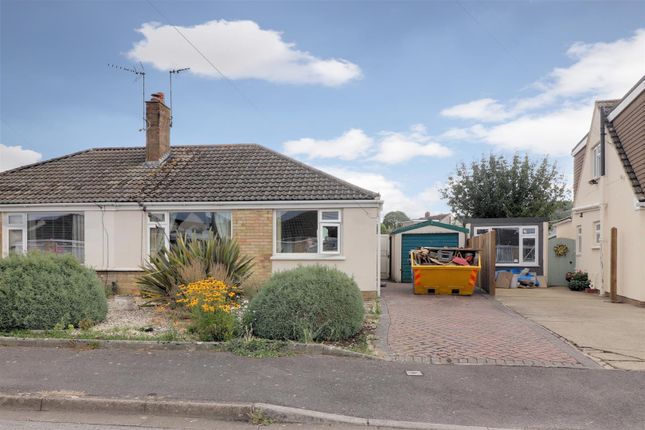 2 bedroom semi-detached bungalow for sale
