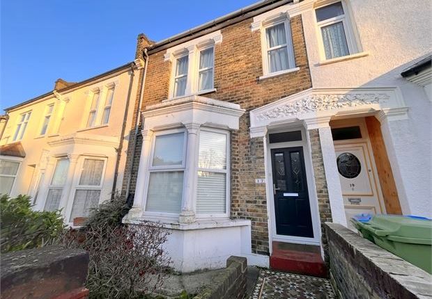 Chestnut Rise, Plumstead, LONDON. 5 bed terraced house for sale