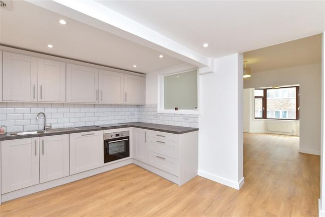 Dewe Road, Brighton, East Sussex 2 bed terraced house for sale