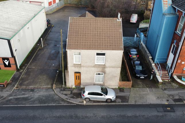 3 bed detached house