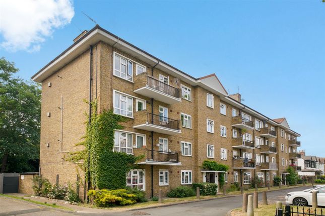 3 bedroom apartment for sale