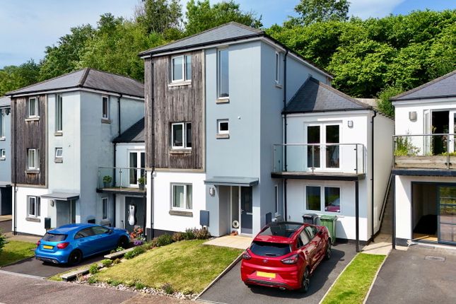 Gascon Close, Newton Abbot TQ12 5 bed detached house for sale