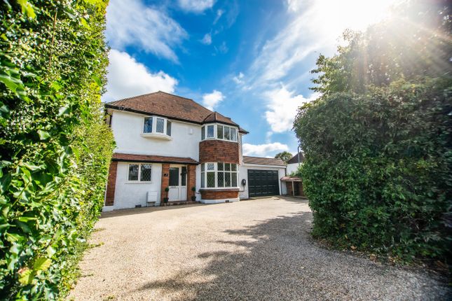 North Trade Road, BATTLE, TN33 5 bed detached house for sale