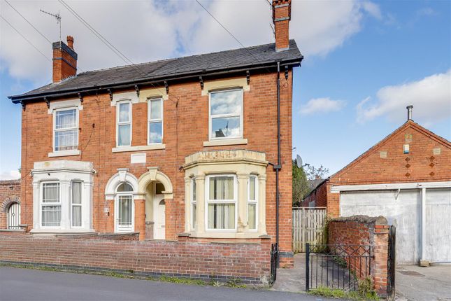 Minerva Street, Bulwell NG6 2 bed semi