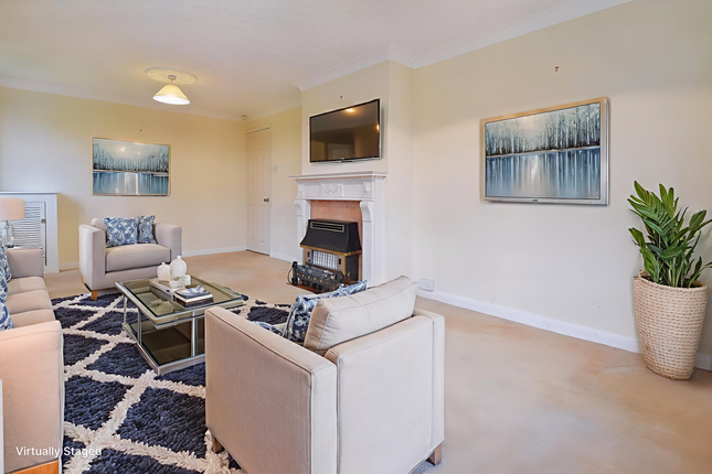 Tinkle Street, Grimoldby LN11 8SZ 3 bed detached bungalow for sale
