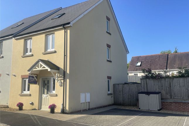 4 bedroom semi-detached house for sale